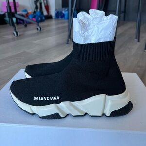 Balenciaga Speed Knit Sneaker - Size 6 (fits like 7)